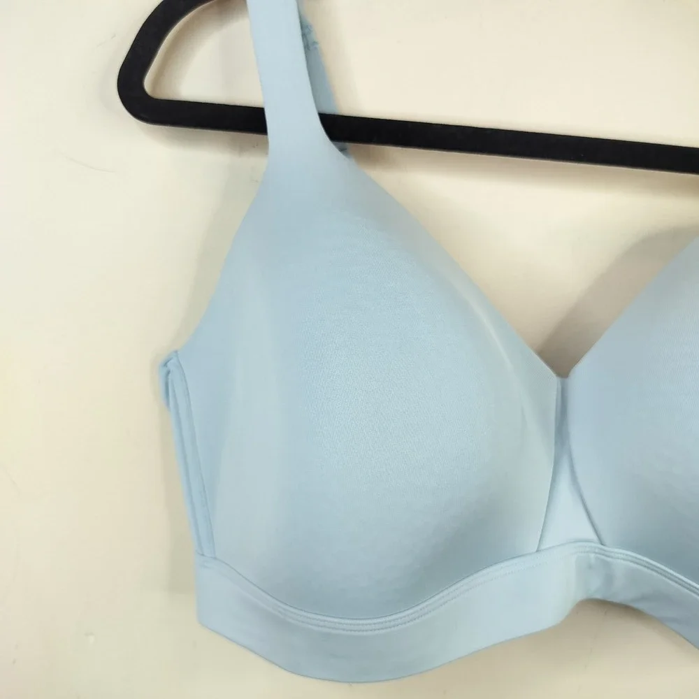 Duluth Trading Co Wireless Bra Womens 40DD Molded Cup Light Blue Comfort